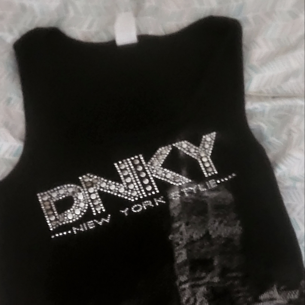 Tank. Top